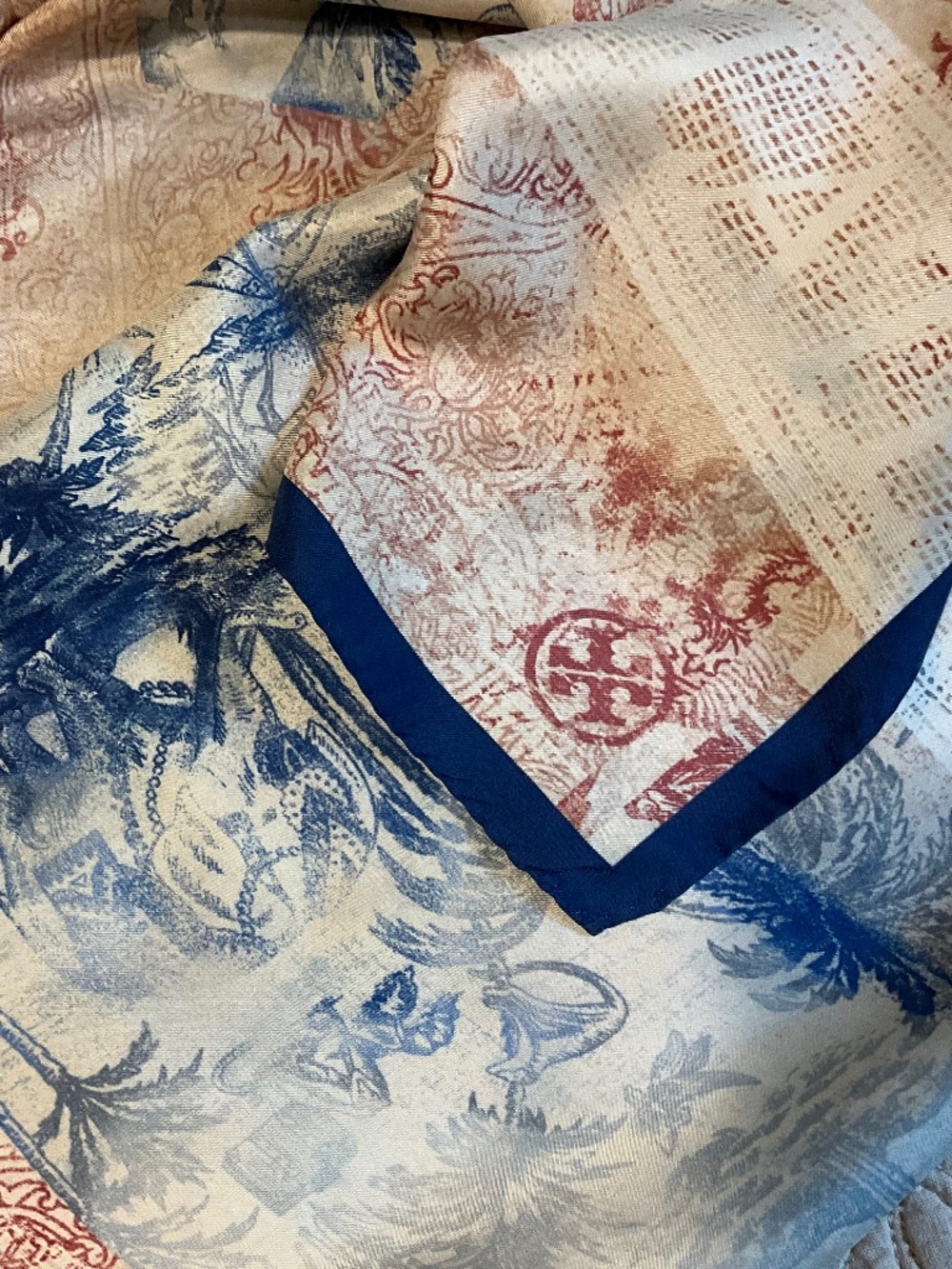 35”x35” Tory Burch Collectible Scarf  *Extremely Rare*
